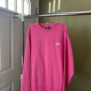 Nike Pink Crewneck Sweater with Classic Design